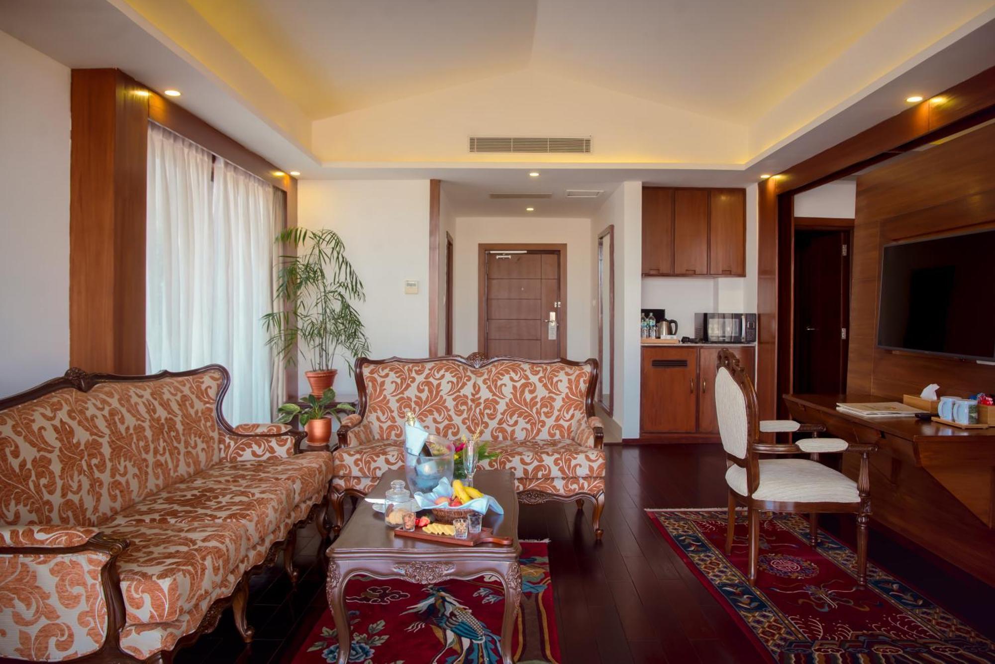 Mountain Glory Forest Resort Pokhara Esterno foto