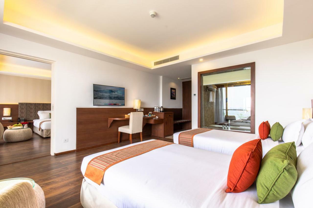 Mountain Glory Forest Resort Pokhara Esterno foto
